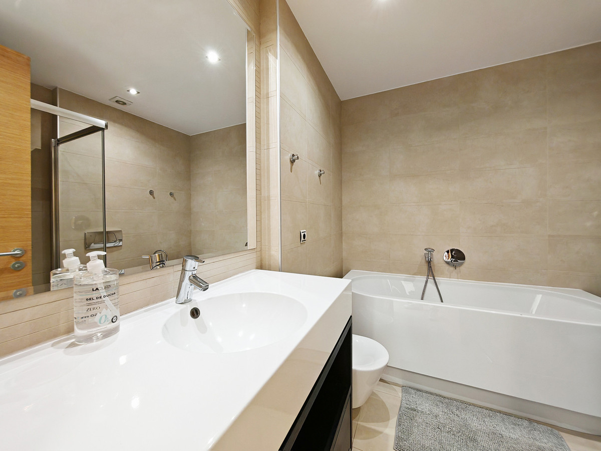 Appartement te koop in Altos de los Monteros | 2 slaapkamers H5288944