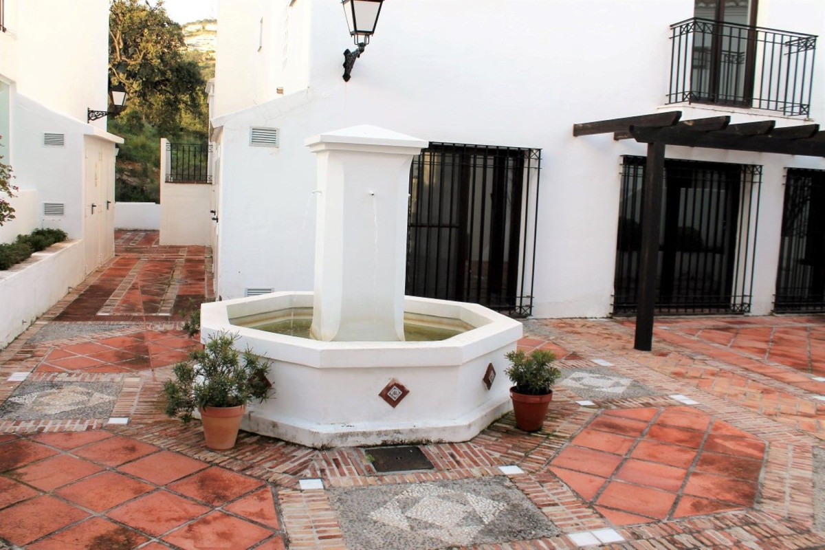 Huis te koop in Altos de los Monteros | 2 slaapkamers H5319475