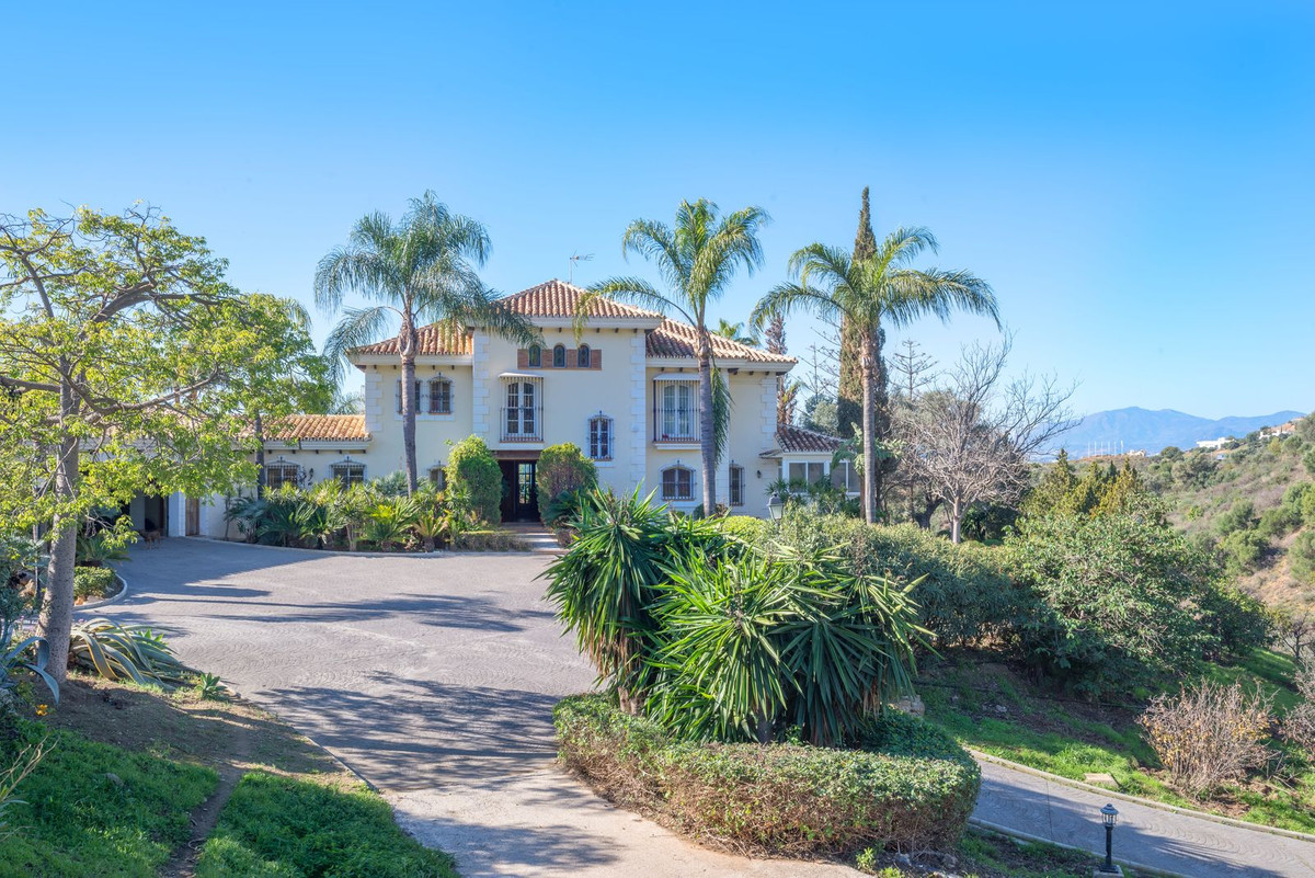 Huis te koop in Altos de los Monteros | 8 slaapkamers H5370184