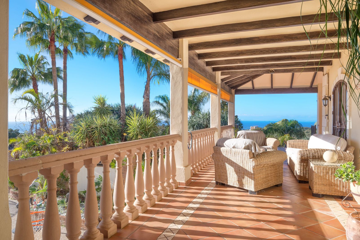 Huis te koop in Altos de los Monteros | 8 slaapkamers H5370184