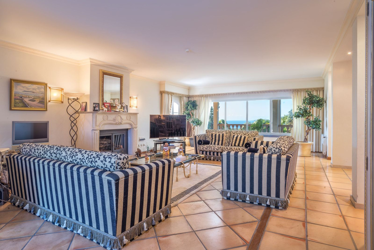Huis te koop in Altos de los Monteros | 8 slaapkamers H5370184