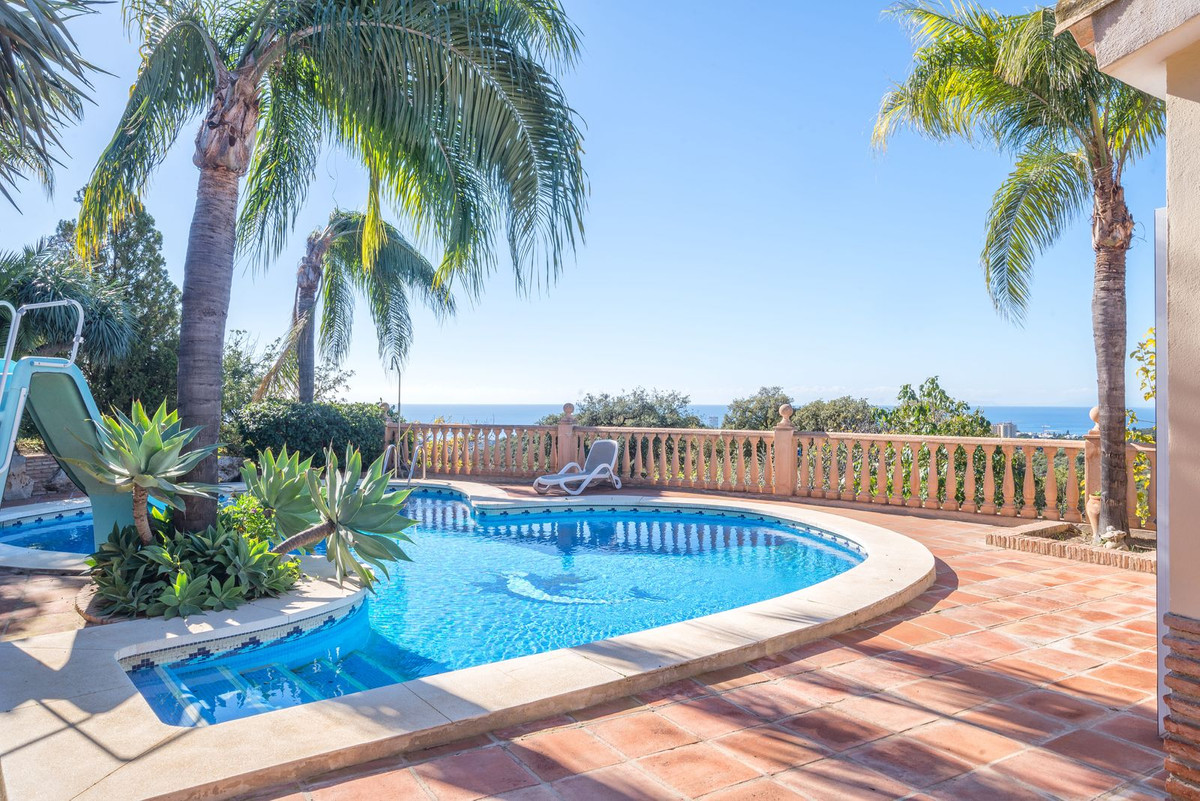 Huis te koop in Altos de los Monteros | 8 slaapkamers H5370184