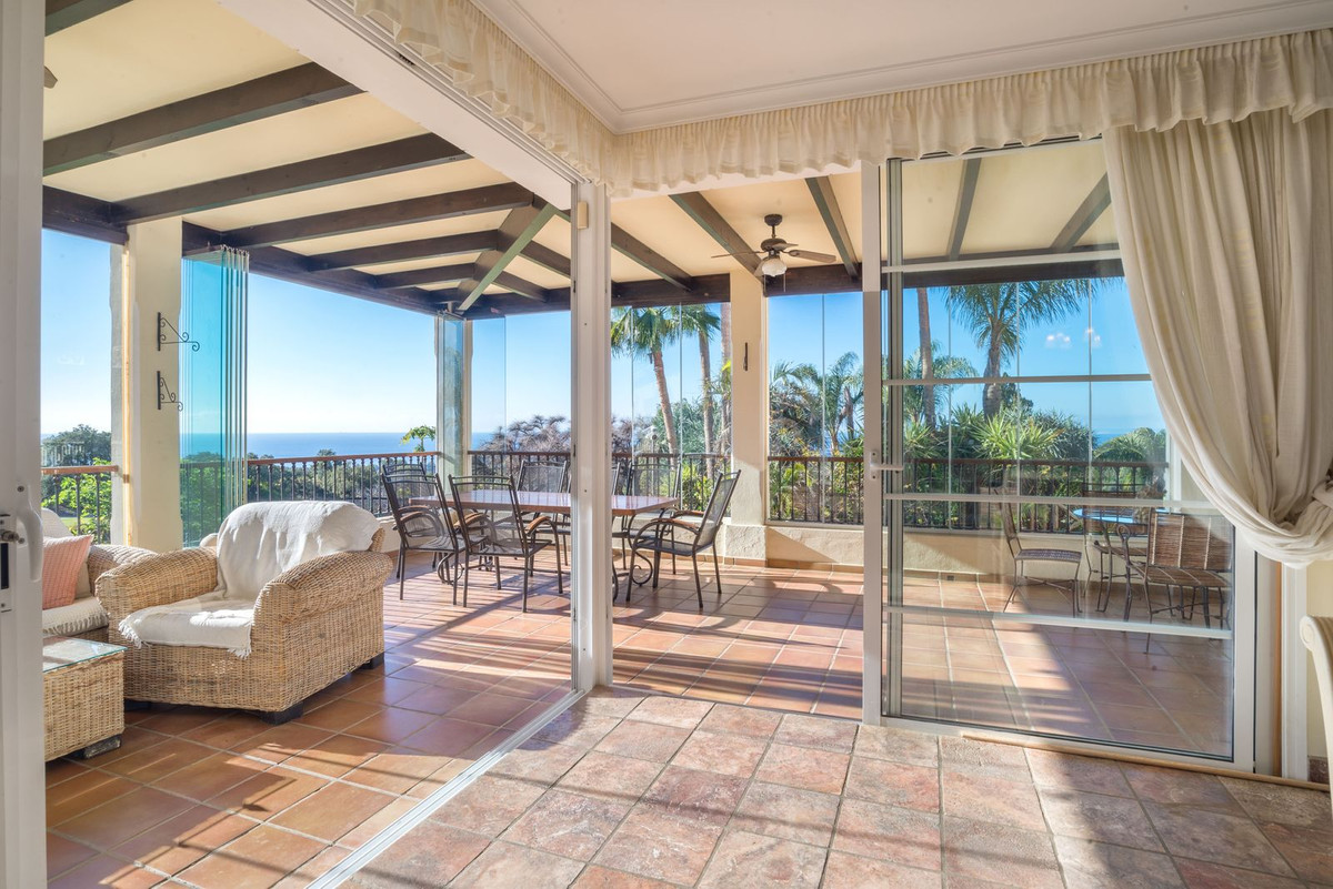 Huis te koop in Altos de los Monteros | 8 slaapkamers H5370184