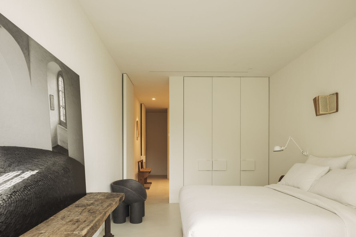 Property main view 33
