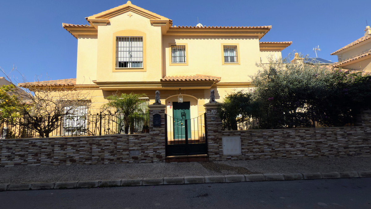 Vrijstaande Villa in Antequera-1