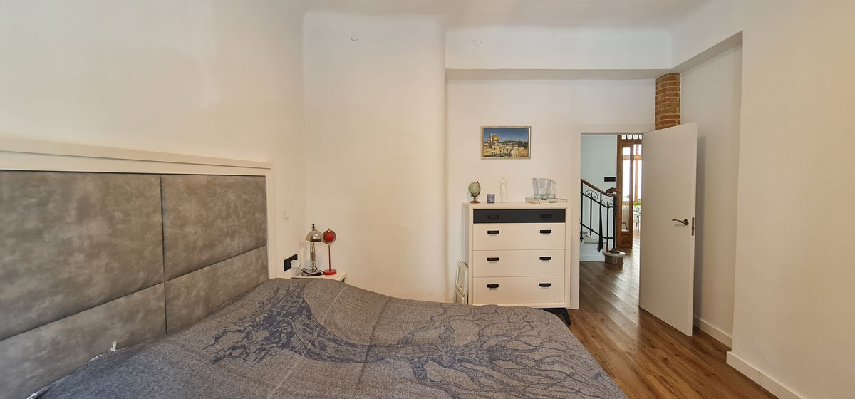 Huis te koop in Antequera | 8 slaapkamers H5394214
