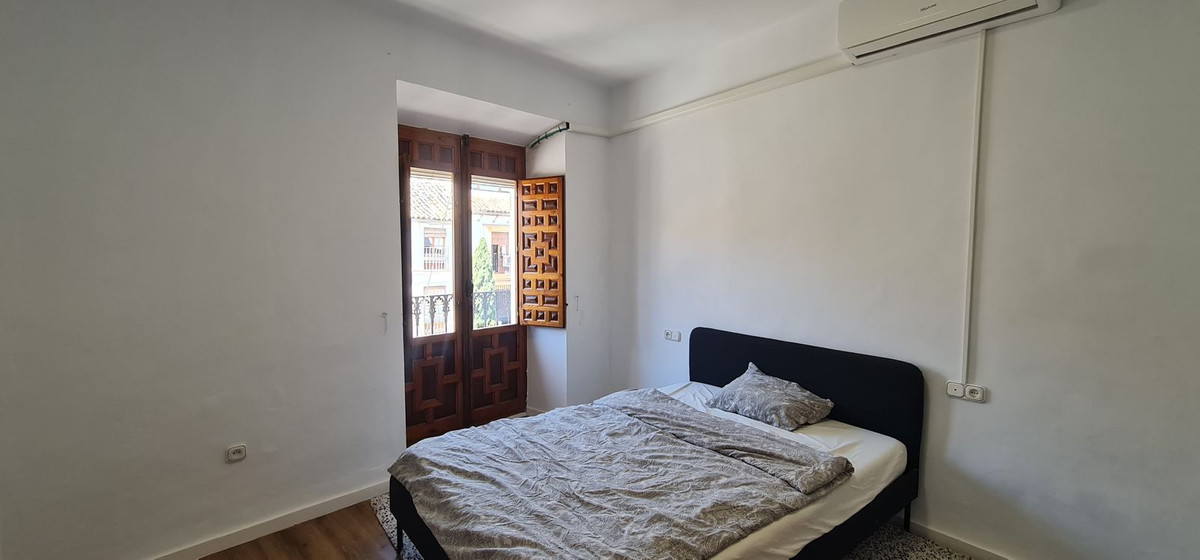 Huis te koop in Antequera | 8 slaapkamers H5394214