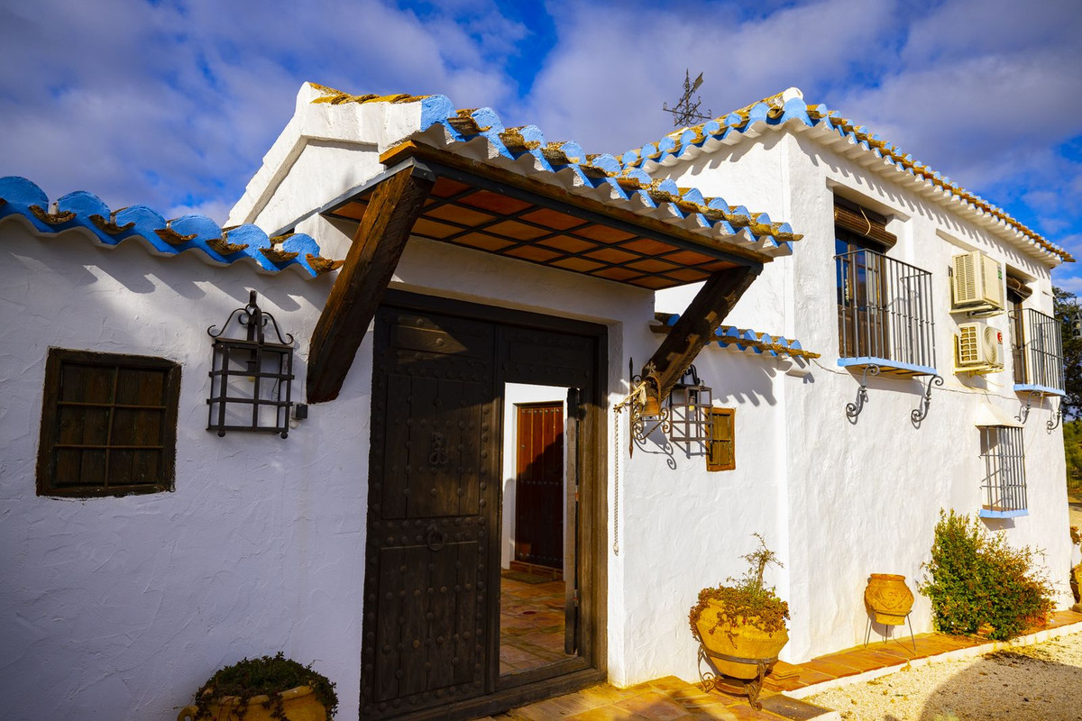 Finca - Cortijo in Archidona-20
