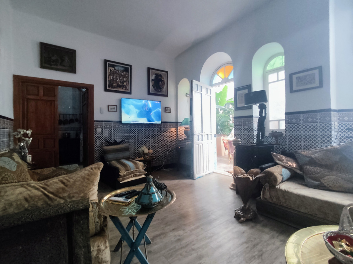 Detached Villa te koop in Archidona | 8 slaapkamers H5004874