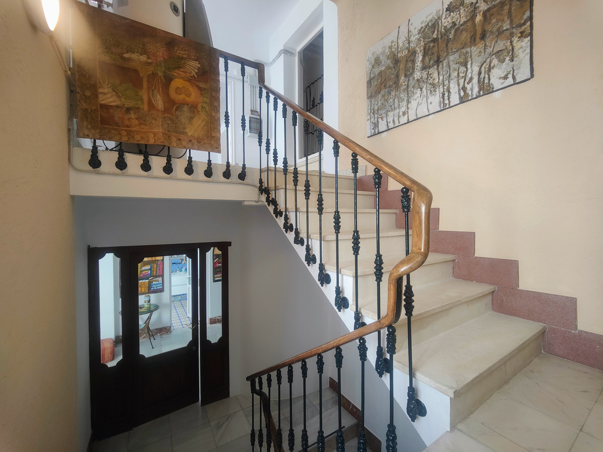Detached Villa te koop in Archidona | 8 slaapkamers H5004874