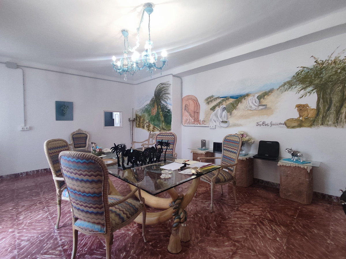 Detached Villa te koop in Archidona | 8 slaapkamers H5004874
