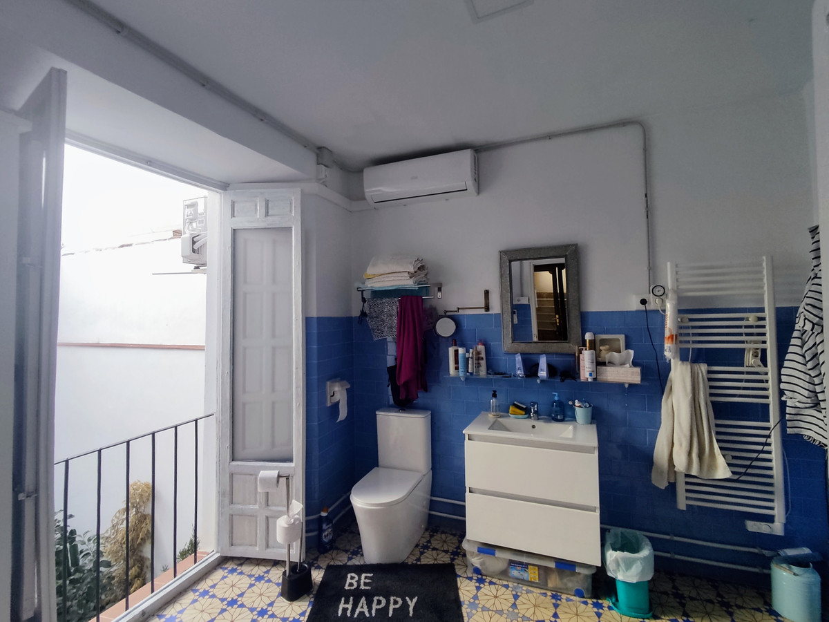 Detached Villa te koop in Archidona | 8 slaapkamers H5004874
