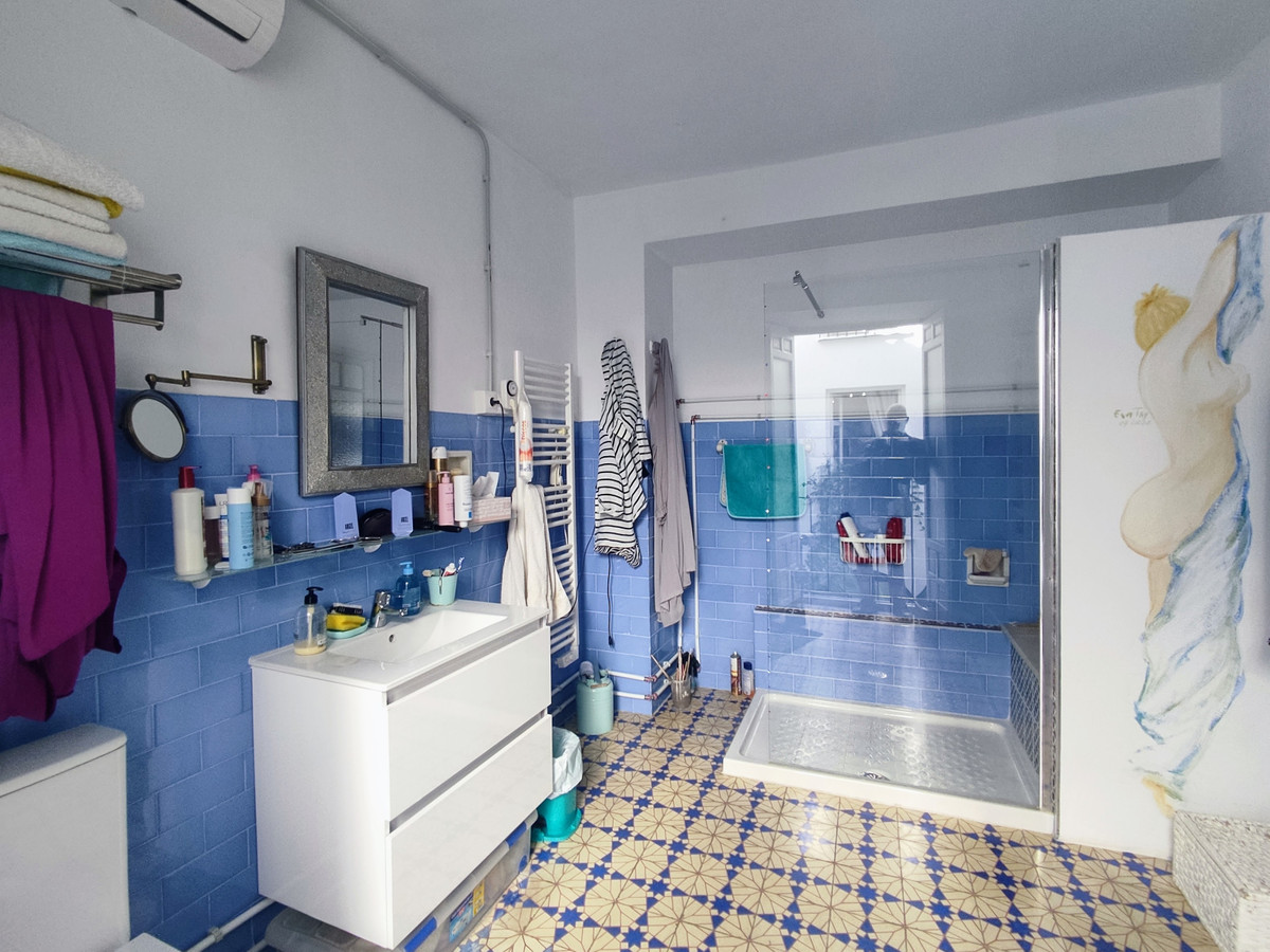 Detached Villa te koop in Archidona | 8 slaapkamers H5004874