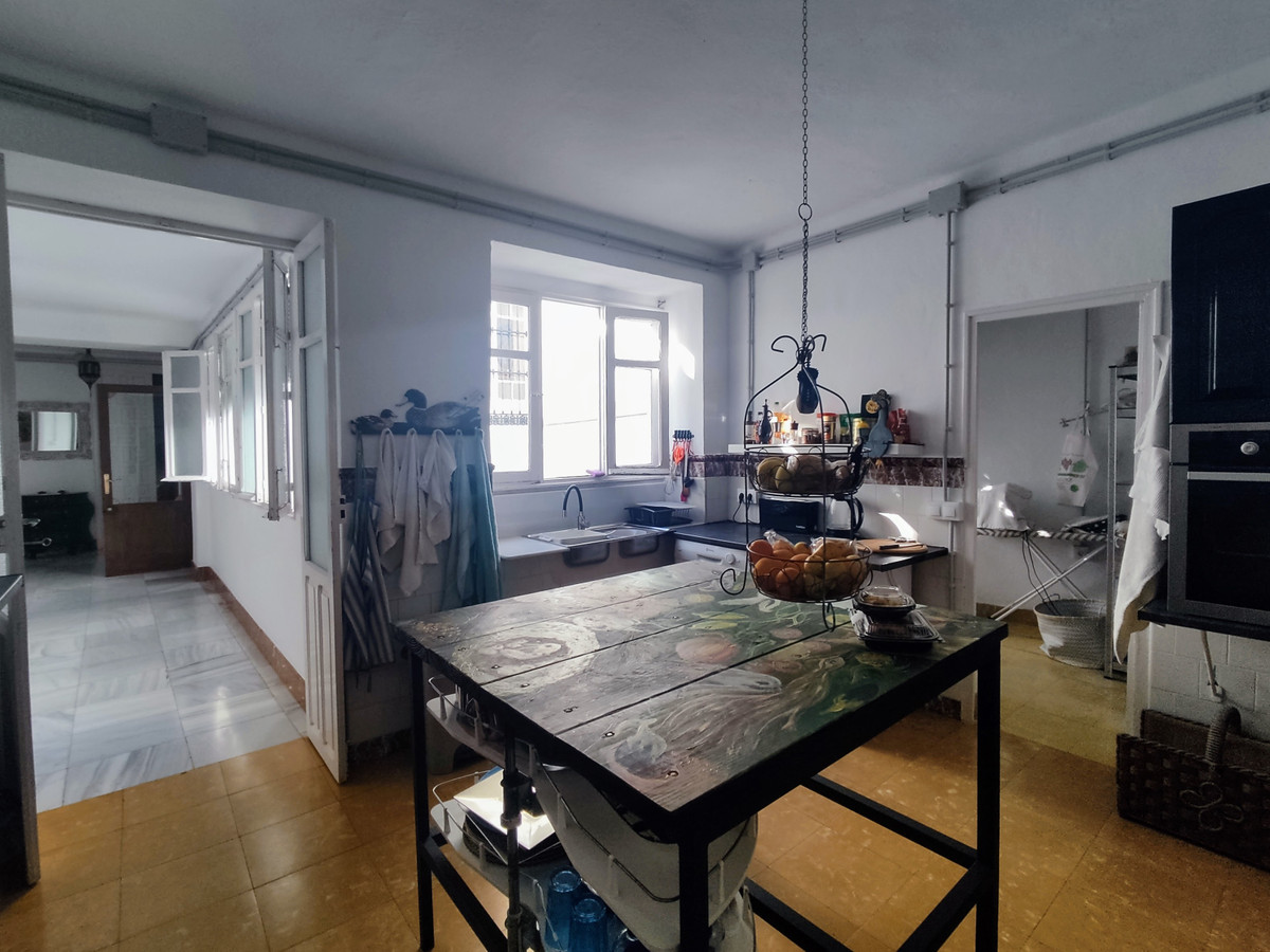 Detached Villa te koop in Archidona | 8 slaapkamers H5004874