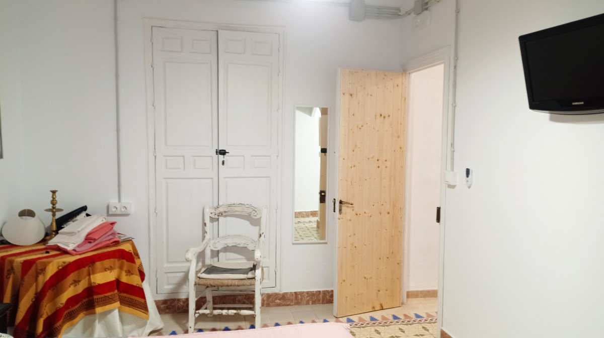 Detached Villa te koop in Archidona | 8 slaapkamers H5004874