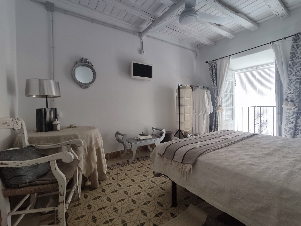 Detached Villa te koop in Archidona | 8 slaapkamers H5004874