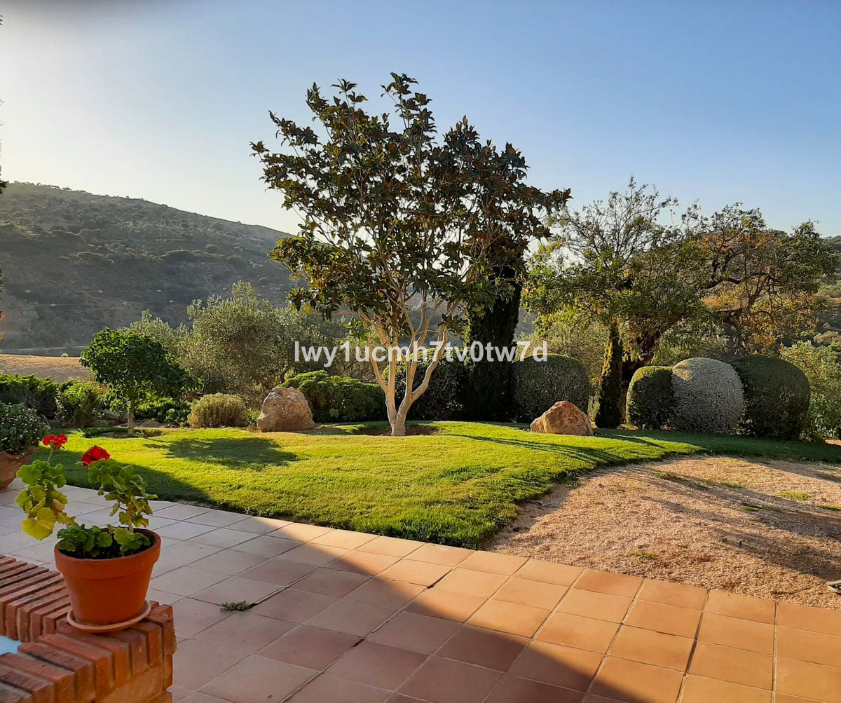 House te koop in Archidona | 4 slaapkamers H5037040
