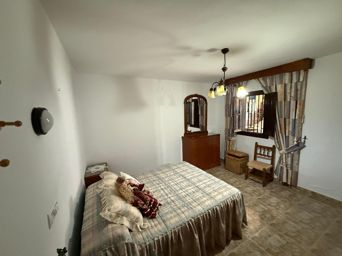House te koop in Archidona | 5 slaapkamers H5037349