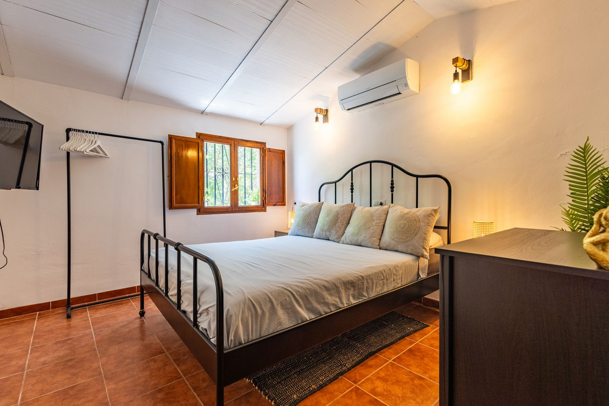 Property main view 33