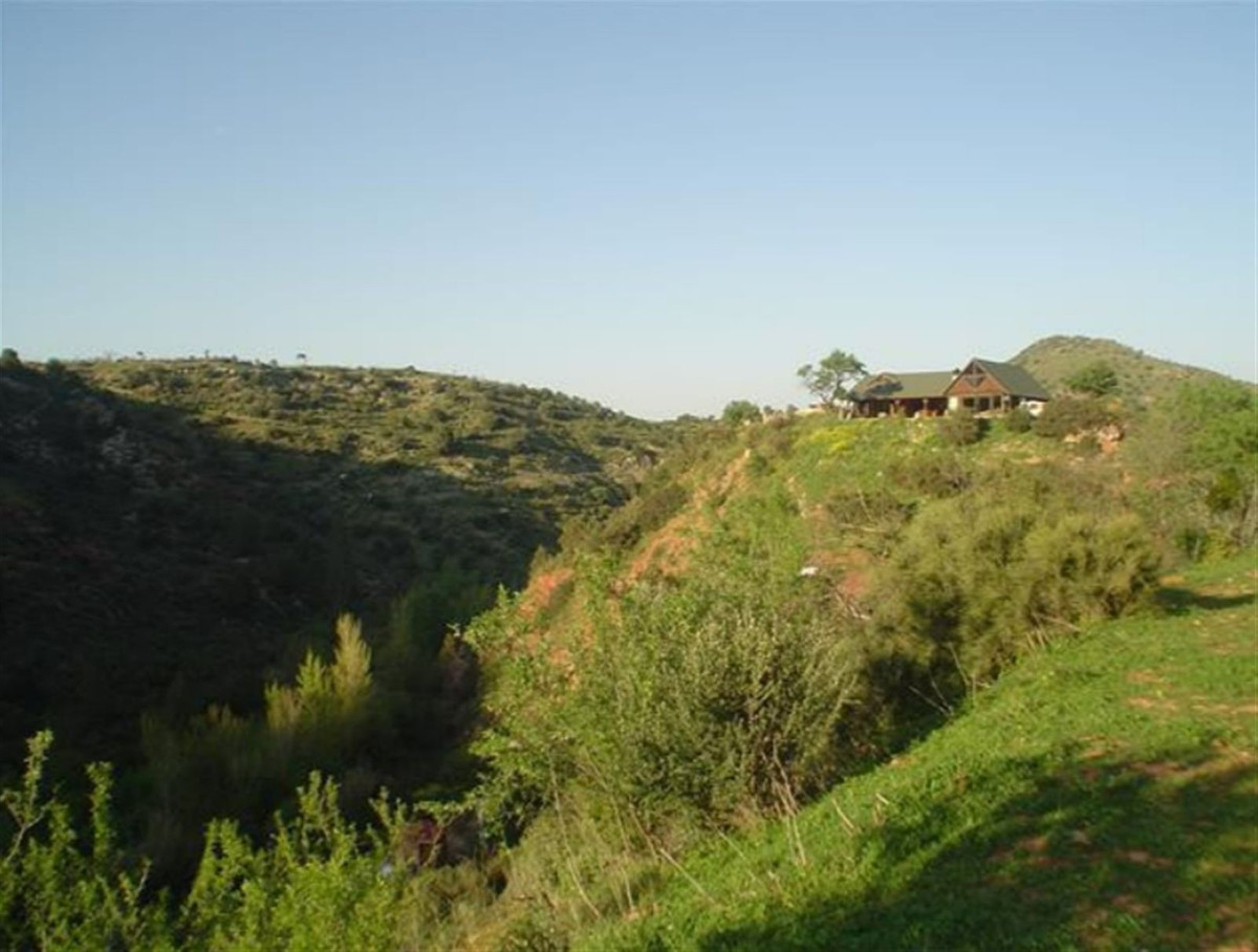 Houten Huis te koop in Ardales | 3 slaapkamers H4958572