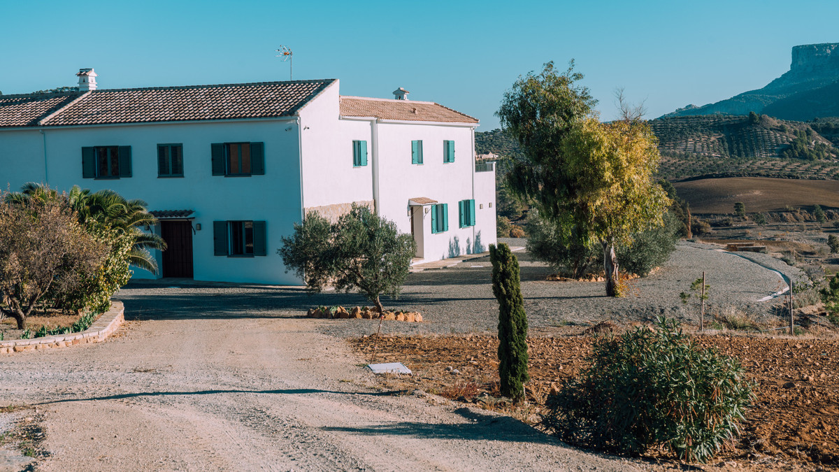 Finca - Cortijo te koop in Ardales | 5 slaapkamers H5103706