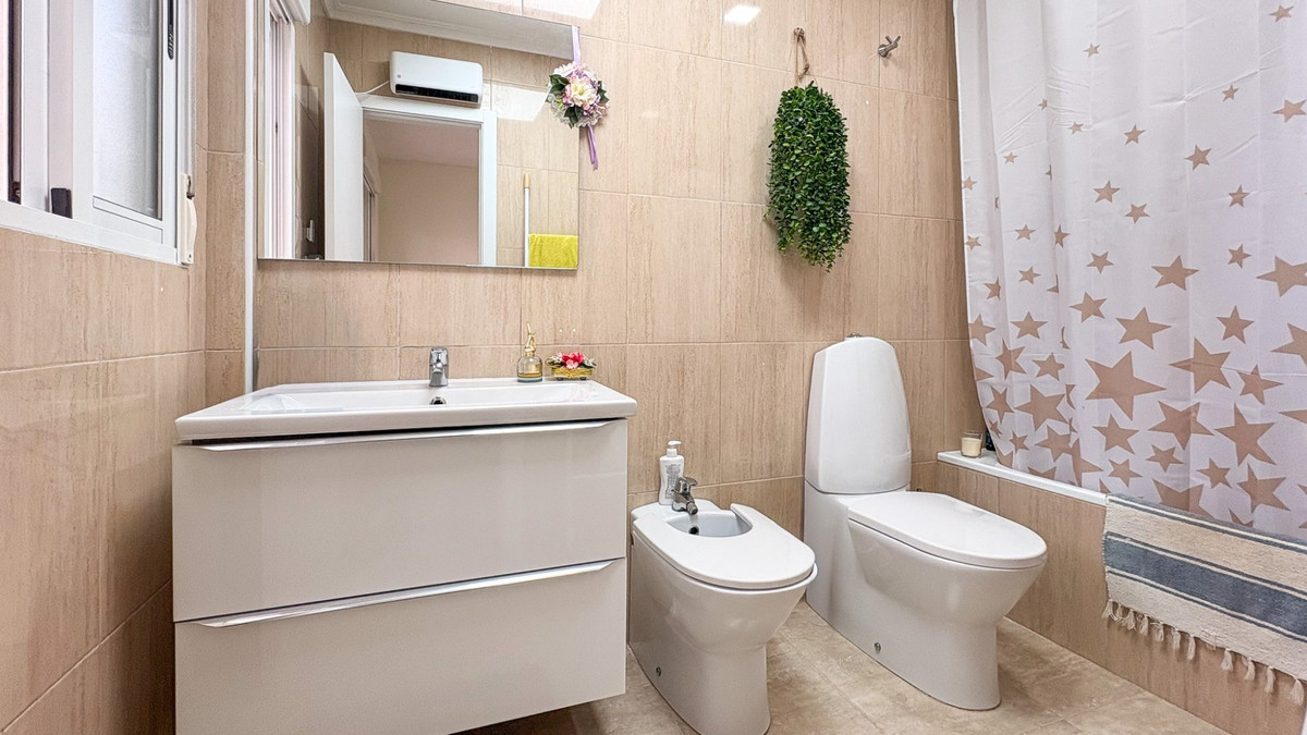 Huis te koop in Arenales del Sol | 3 slaapkamers H5303056