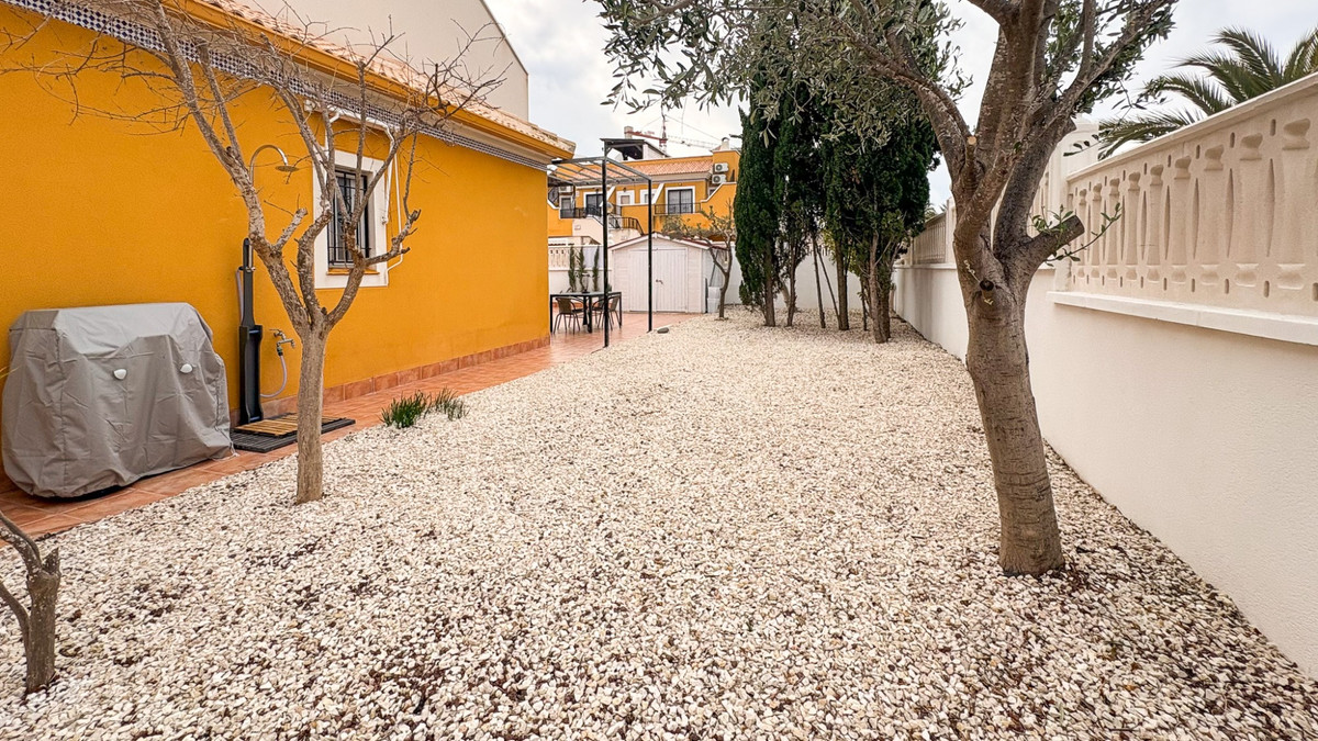 Huis te koop in Arenales del Sol | 3 slaapkamers H5303056