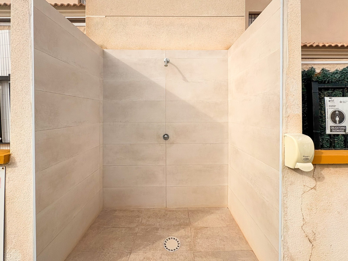 Huis te koop in Arenales del Sol | 3 slaapkamers H5303056