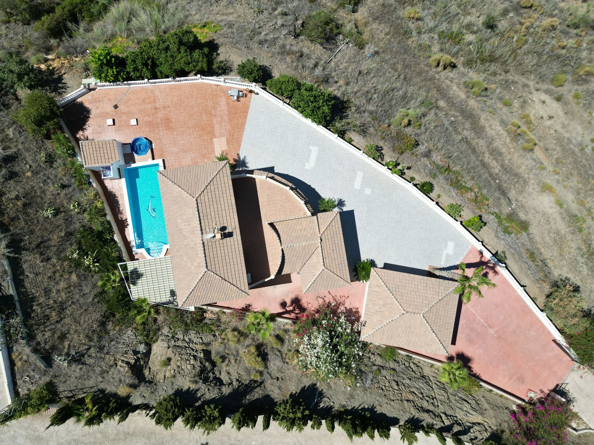 Property main view 44