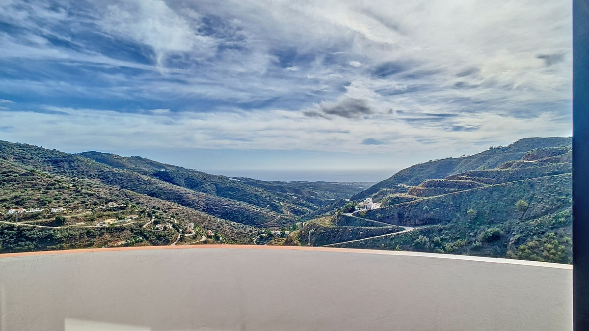 Property main view 30