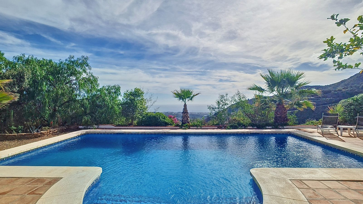 Property main view 40