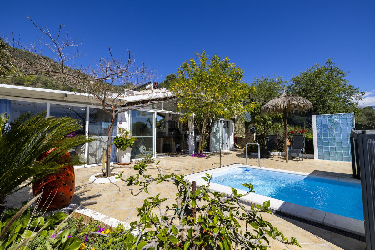 Detached Villa te koop in Arenas | 3 slaapkamers H4773952