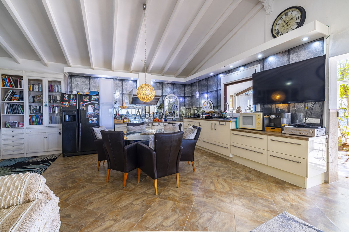 Detached Villa te koop in Arenas | 3 slaapkamers H4773952