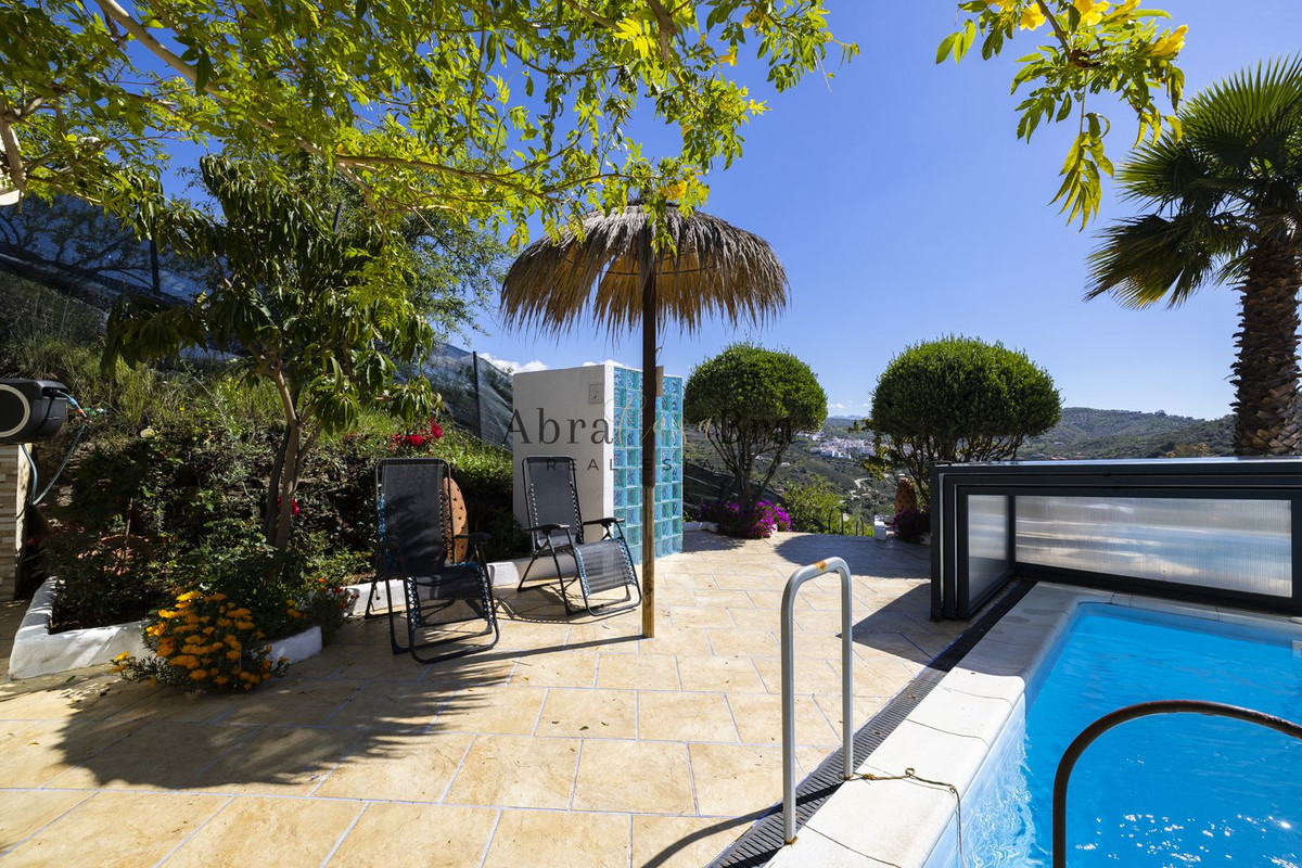 Detached Villa te koop in Arenas | 3 slaapkamers H4773952
