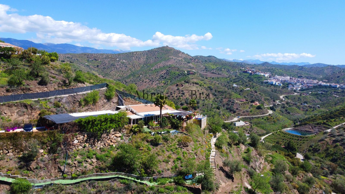 Detached Villa te koop in Arenas | 3 slaapkamers H4773952