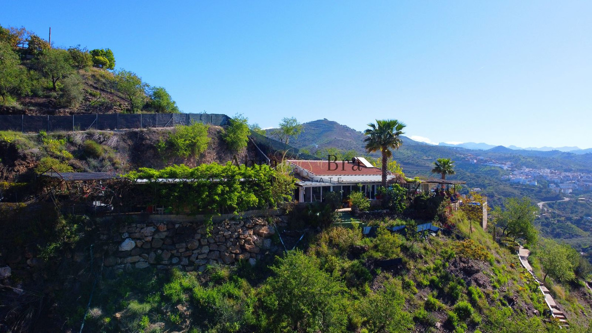 Detached Villa te koop in Arenas | 3 slaapkamers H4773952