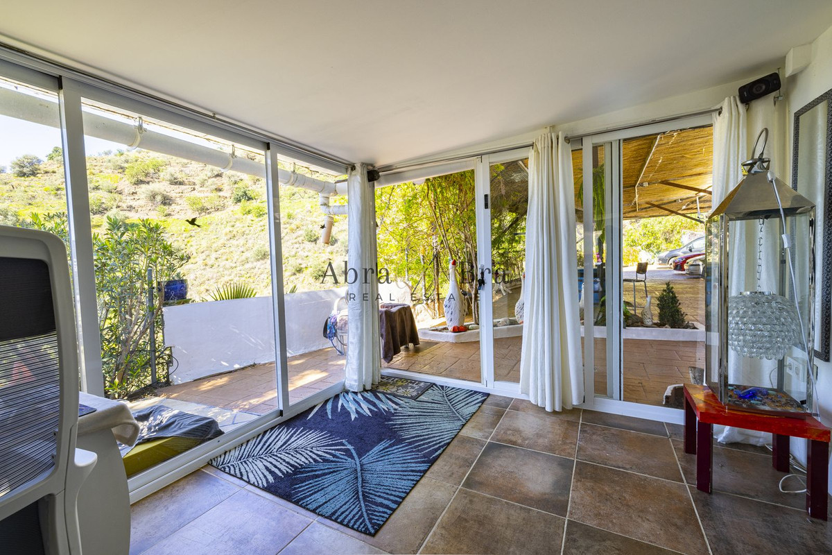 Detached Villa te koop in Arenas | 3 slaapkamers H4773952