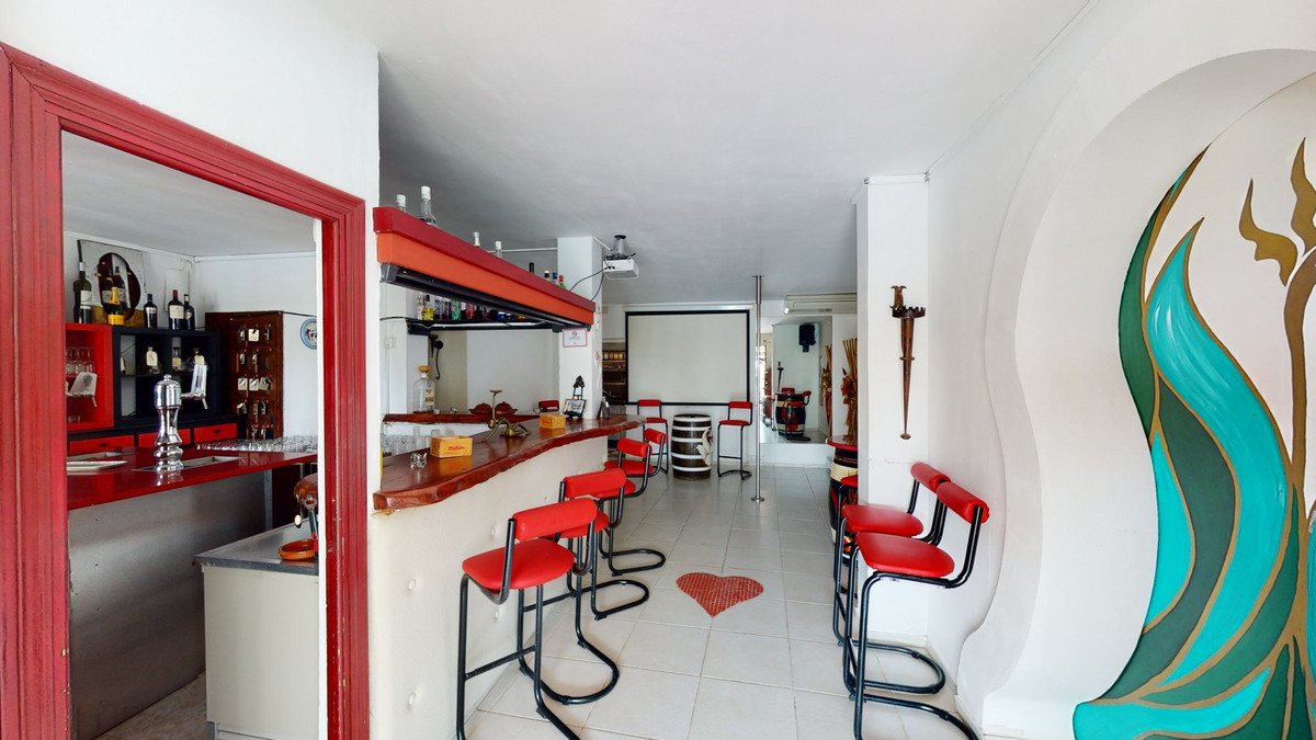 Huis te koop in Arenas | 20 slaapkamers H4894507