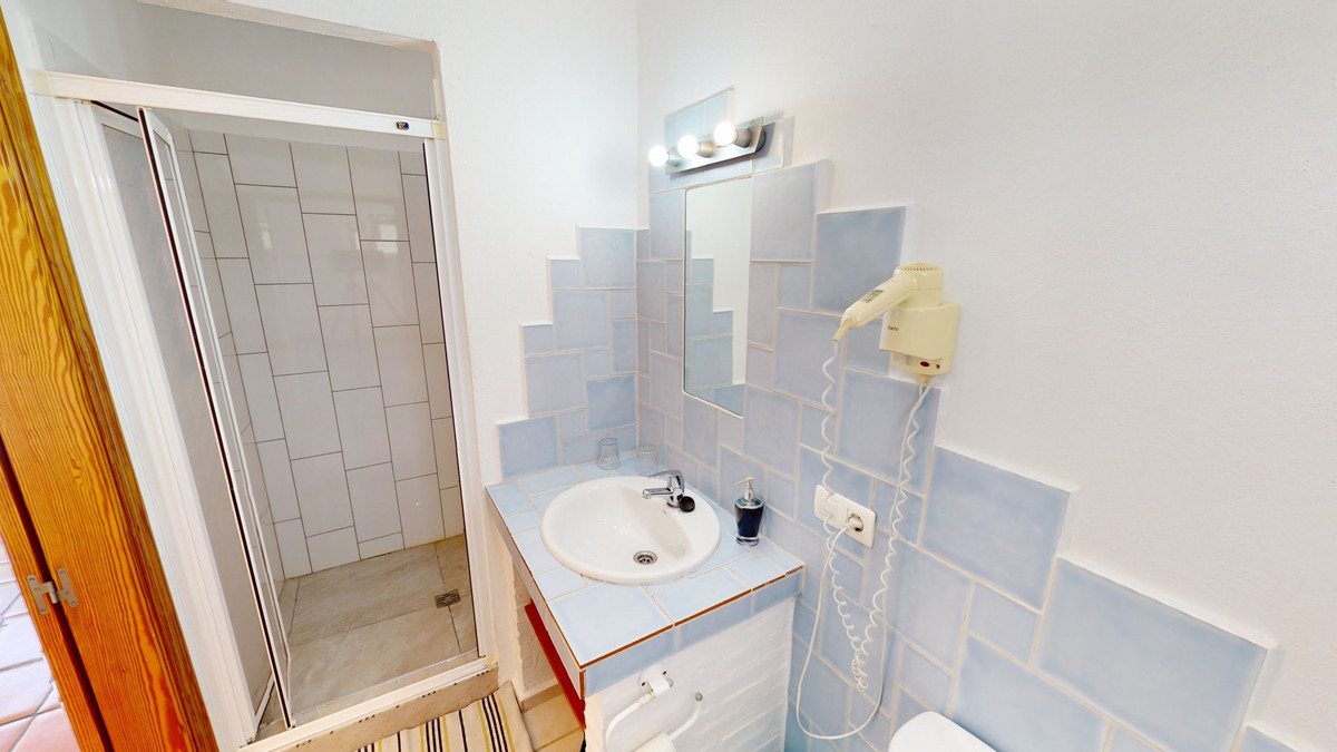 Huis te koop in Arenas | 20 slaapkamers H4894507