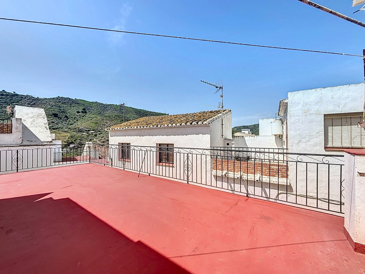 House te koop in Arenas | 6 slaapkamers H5047786