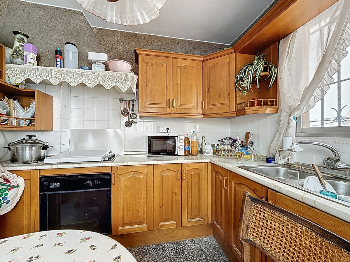House te koop in Arenas | 6 slaapkamers H5047786