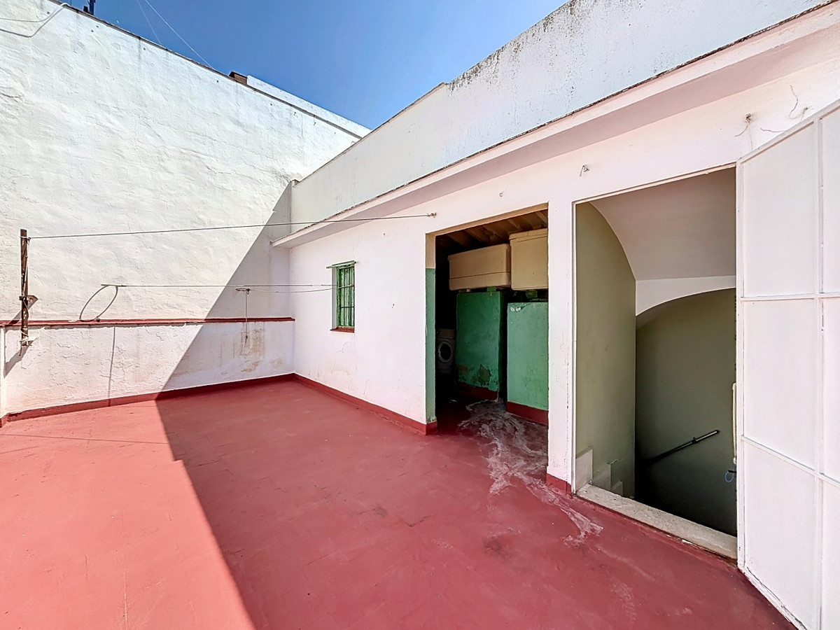 House te koop in Arenas | 6 slaapkamers H5047786