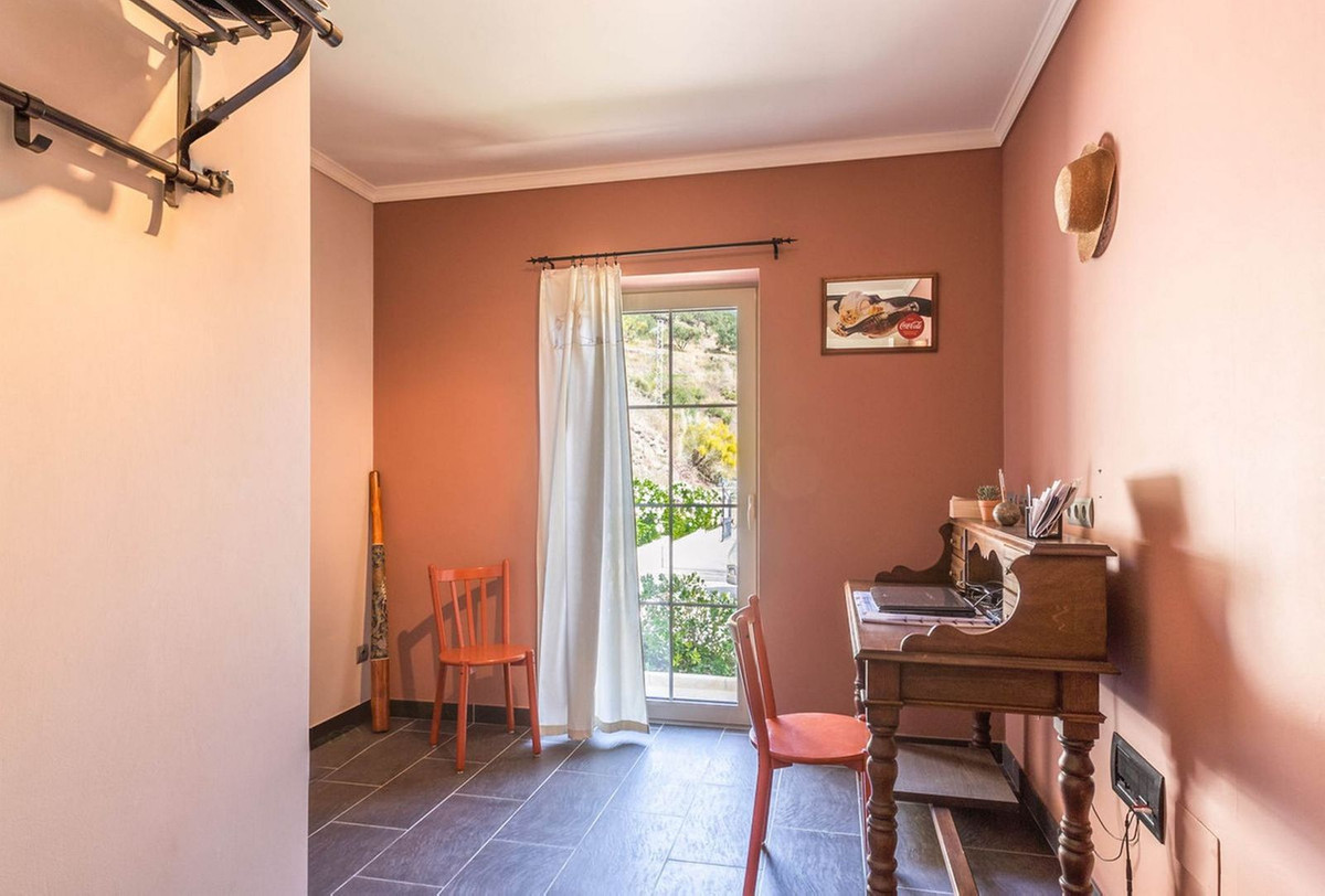 Vrijstaande Villa te koop in Arenas | 4 slaapkamers H5105368