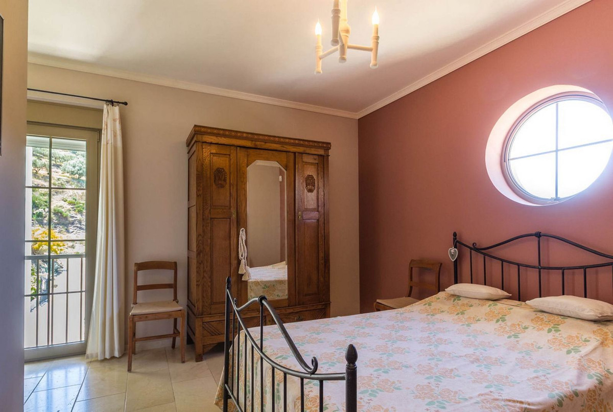 Vrijstaande Villa te koop in Arenas | 4 slaapkamers H5105368