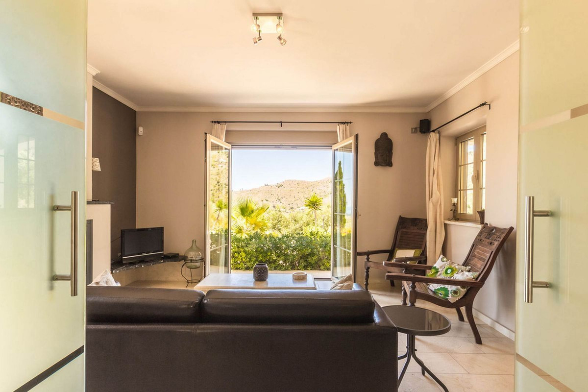 Vrijstaande Villa te koop in Arenas | 4 slaapkamers H5105368