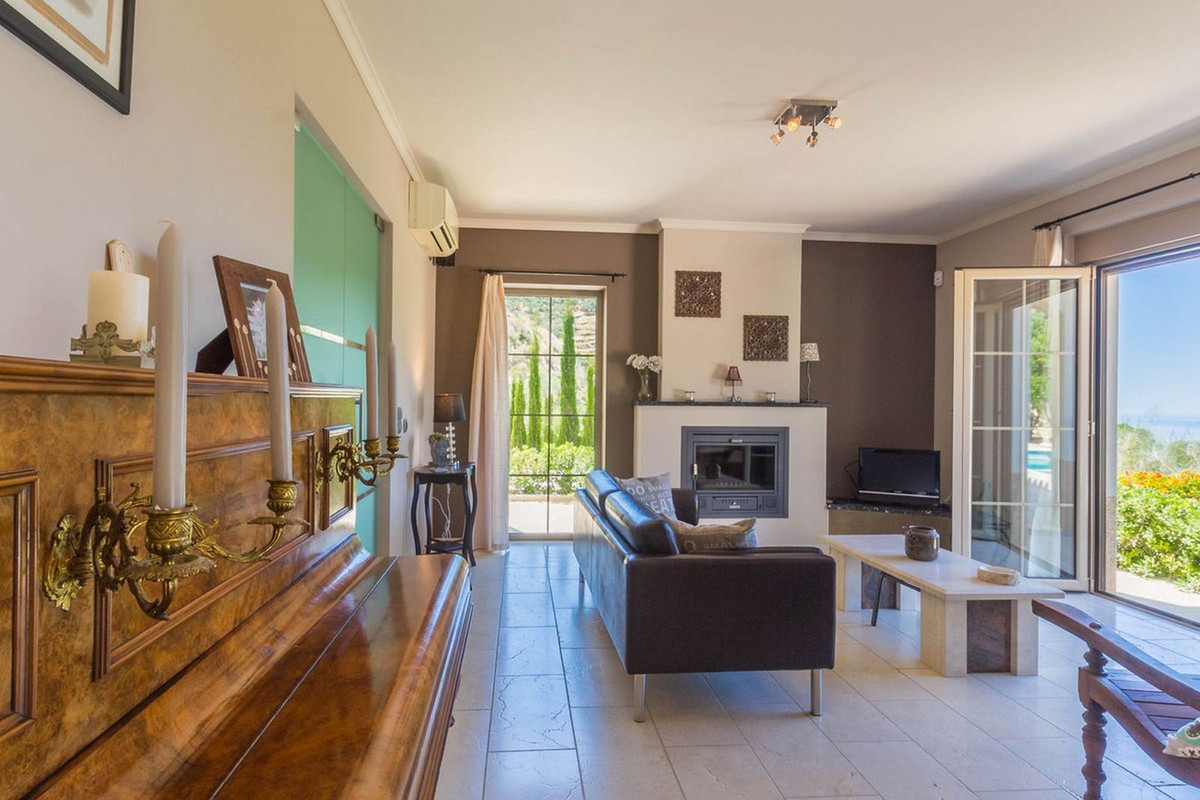 Vrijstaande Villa te koop in Arenas | 4 slaapkamers H5105368