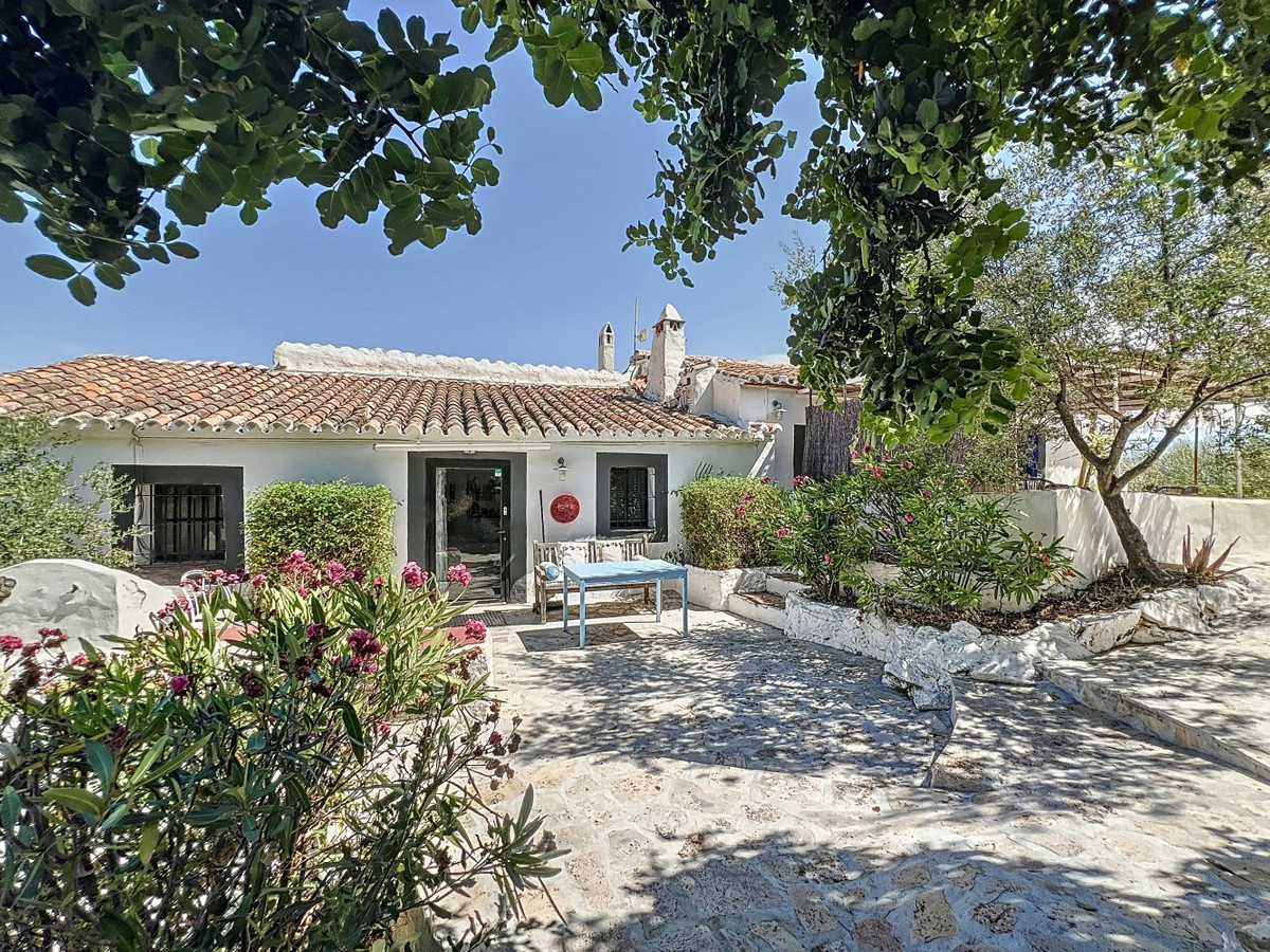 Vrijstaande Villa te koop in Arenas | 5 slaapkamers H5117113