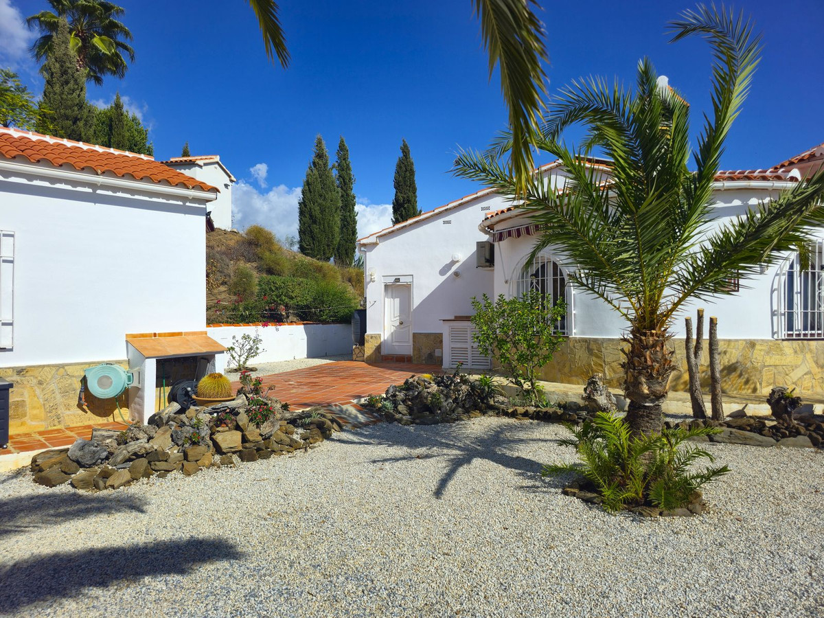 Property main view 50