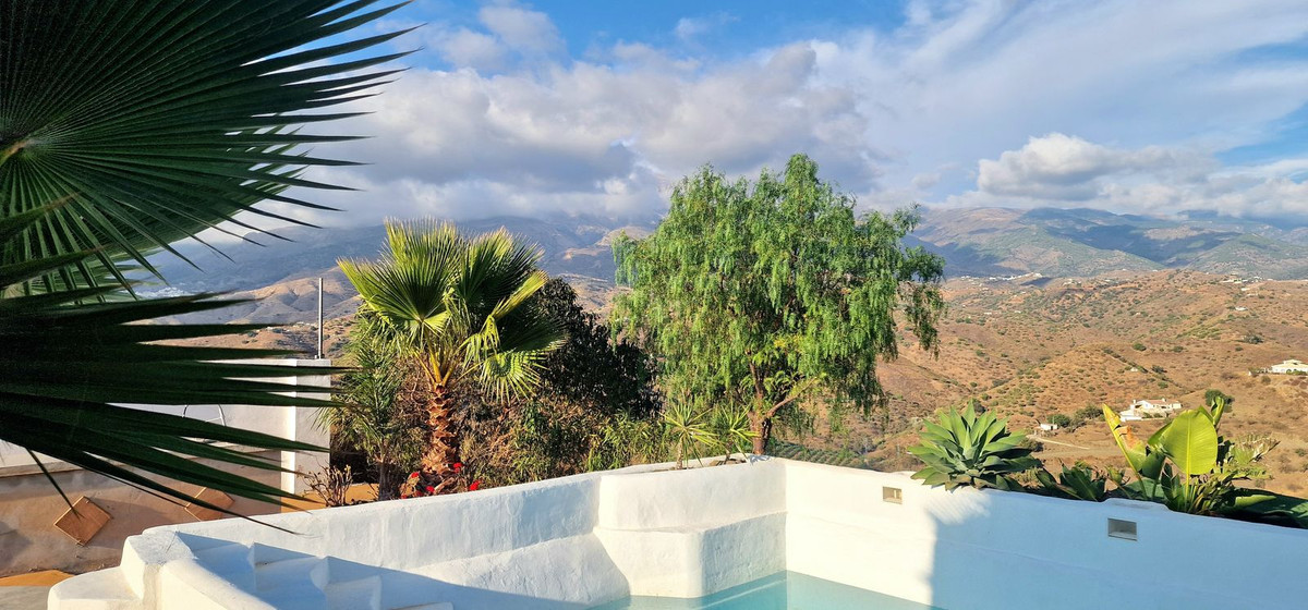 Vrijstaande Villa te koop in Arenas | 3 slaapkamers H5228572