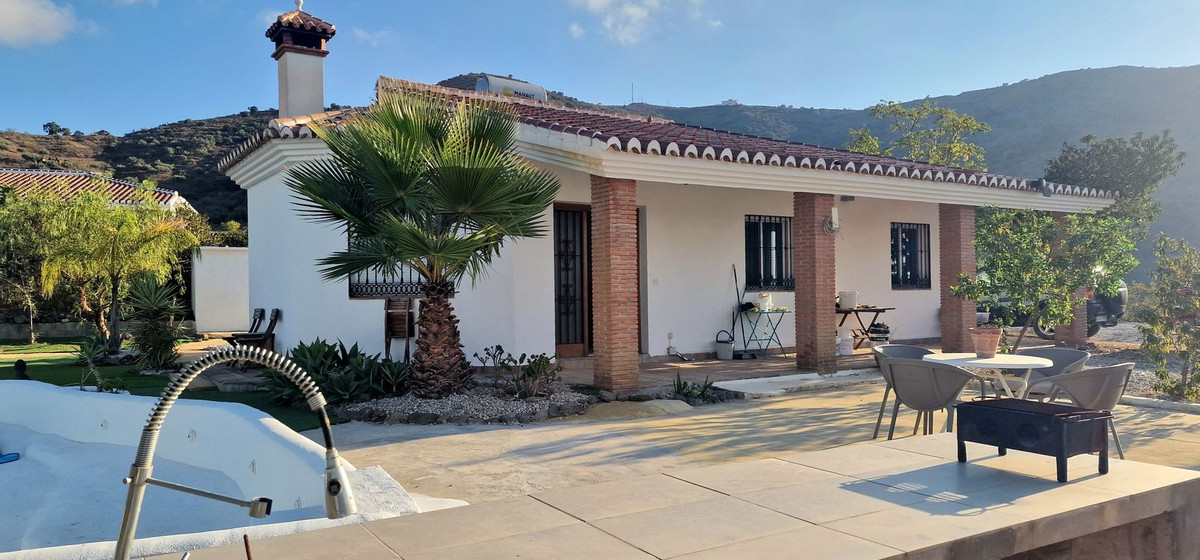 Vrijstaande Villa te koop in Arenas | 3 slaapkamers H5228572